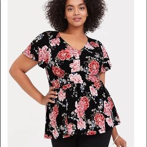 STUDIO KNIT BABYDOLL TOP